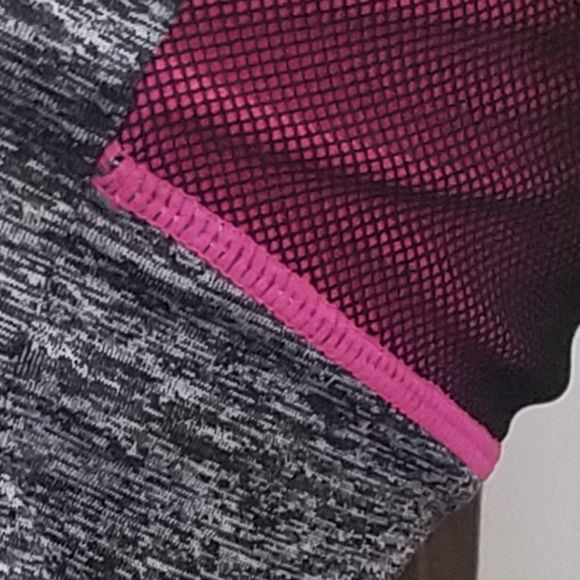 XJ Boost Exercise Tank Hot Pink and Grey size S/M - Picture 5 of 5